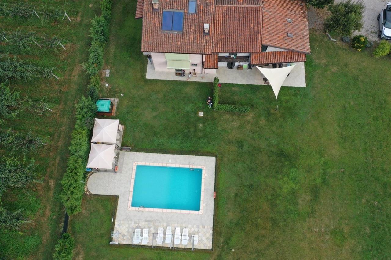 Ospitidelpero Bed & Breakfast Piozzo Bagian luar foto