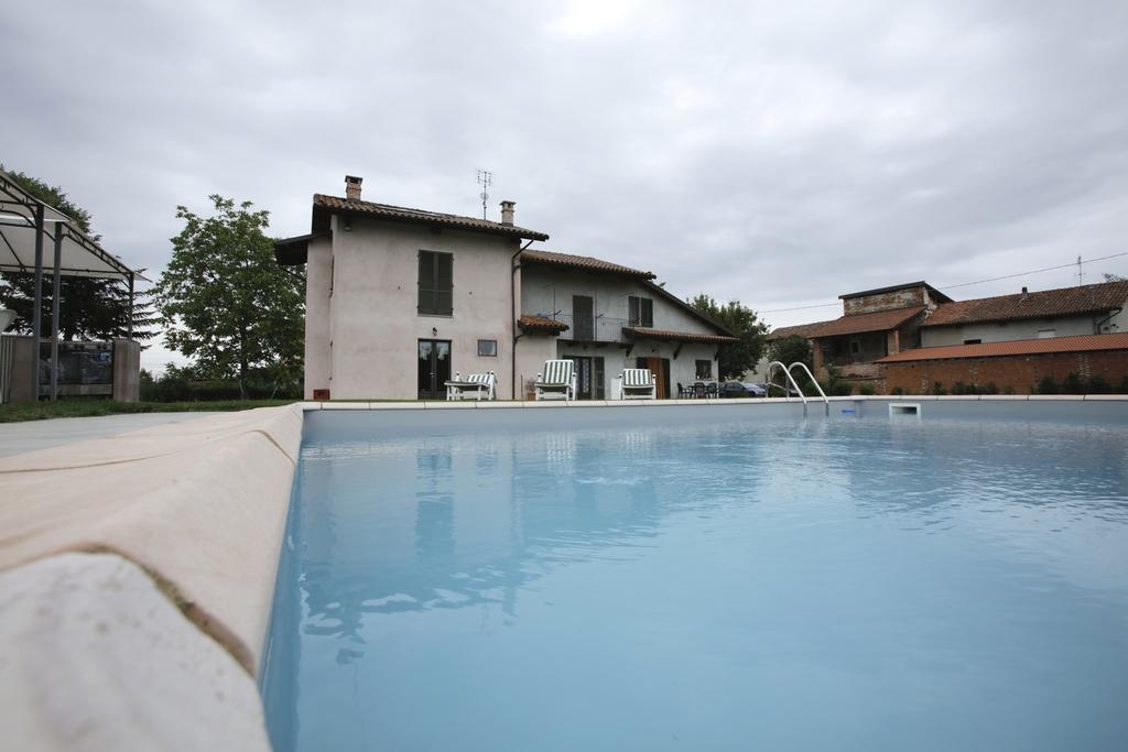 Ospitidelpero Bed & Breakfast Piozzo Bagian luar foto