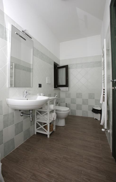 Ospitidelpero Bed & Breakfast Piozzo Bagian luar foto