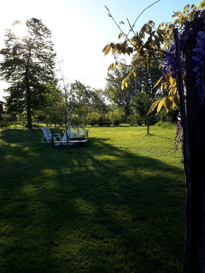 Ospitidelpero Bed & Breakfast Piozzo Bagian luar foto
